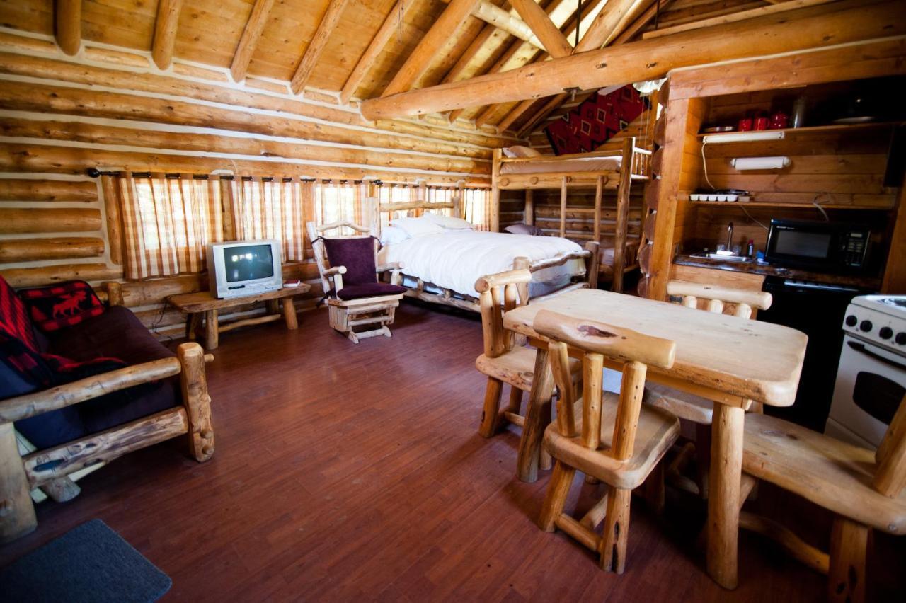 Snowy Mountain Lodge Centennial Exterior foto